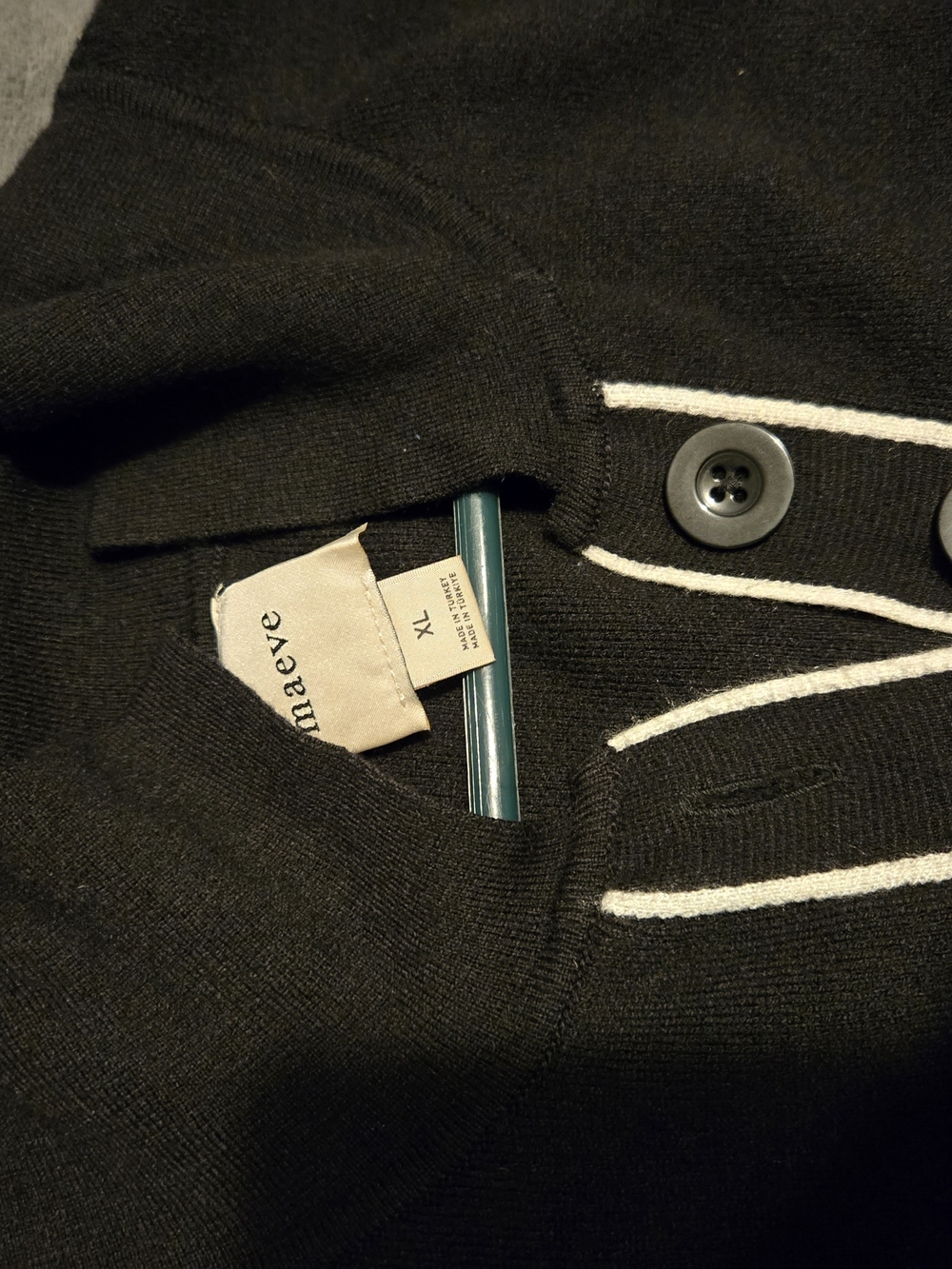 Eliott Embellished-Pocket Polo Shirt - Picture 7 of 8